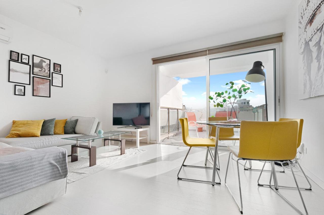 Glabur Stays - The Fabulous 2 Bdr - Nicosia City, Free Parking & Wifi, Welcomes You!!! エクステリア 写真